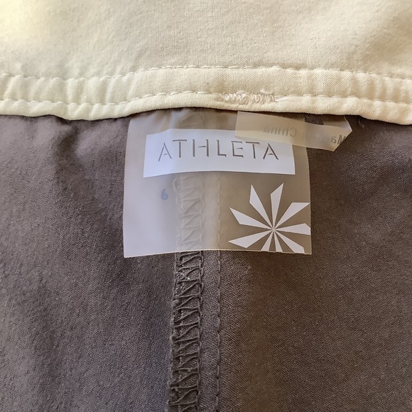 Athleta Knee Length Skirt Model: 683764 Women’s Green Size 6 Active Modest Skort - Picture 4 of 10